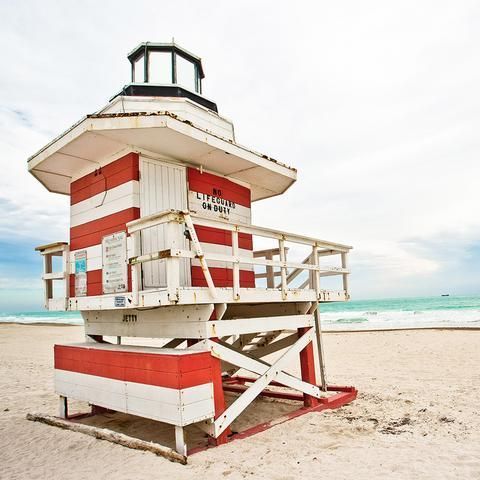 Life Guard Station In South Beach With Lots Of Bright Colors And Swirling Edges With Images South Beach Miami Lifeguard Tower South Beach Miami Florida