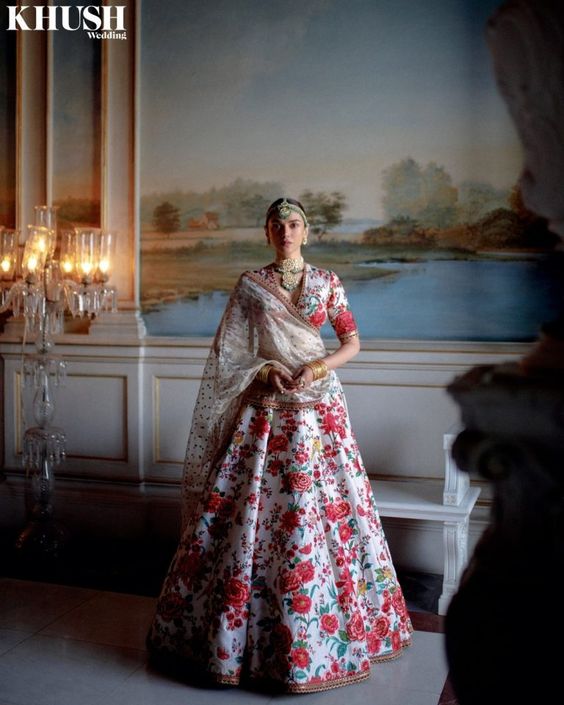 #Trending: Aditi Rao Hydari’s Bridal Shoot For SabyasachiXKhush