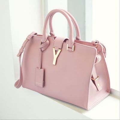 Carteras de moda 2018 | Cartera de moda, Bolsos clásicos Carteras de moda 2018 | Cartera de moda, Bolsos clásicos