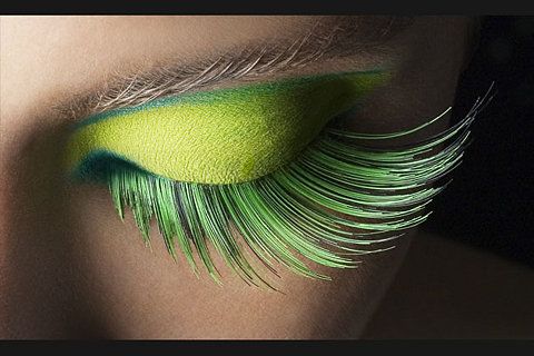 Cílios postiços artísticos ou coloridos