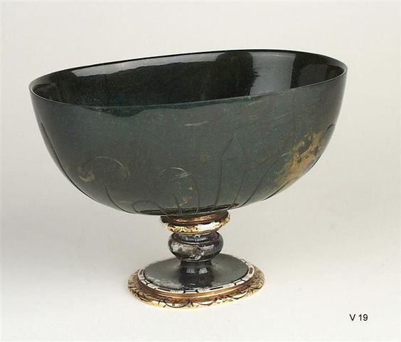 Deep bowl of heliotrope Missoni, Ottavio (lapidary) Vermeyen, Jan Cornelisz (Goldschmied) Prague for 1600 to 1605