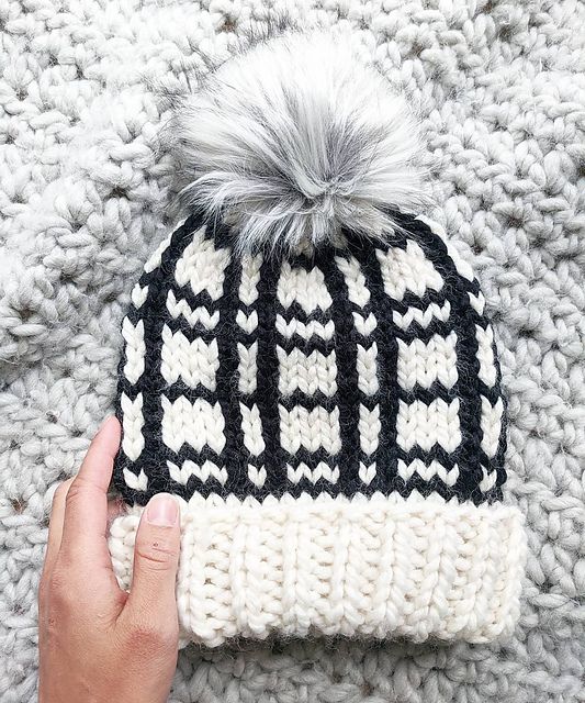 Knitting pattern DIY knit winter hat Beginner Fair Isle Knitting plaid winter toque PATTERN: Tartan Plaid Beanie LITE
