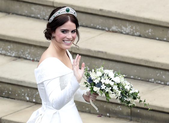 Cicatrice, robe et mariage royal 1