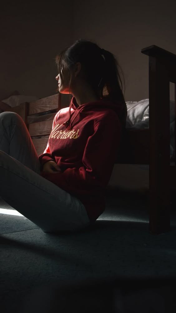 4 Reasons why happiness is always the harder choice
