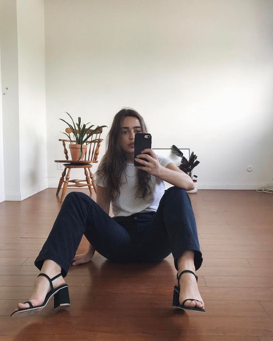2,945 Likes, 22 Comments - LERA PENTELUTE (@lerapen) on Instagram: âTrue or false: I accidentally fell and took a selfie wearing my @_rafa_usa babiesâ