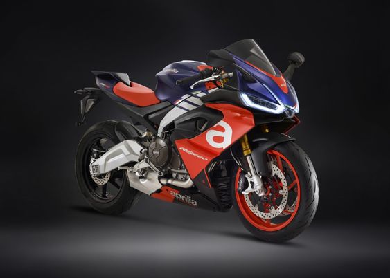 Aprilia finally unveils its RS 660 sportsbike – and a Tuono 660 concept