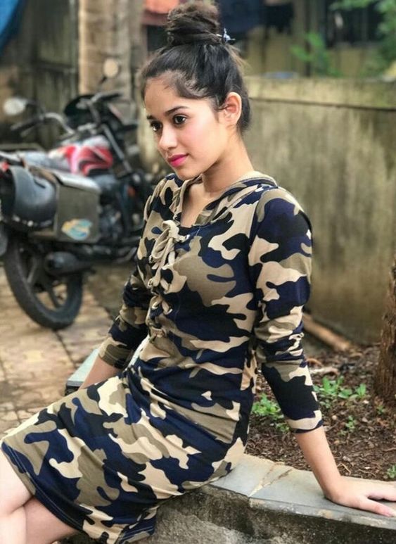 jannat-zubair-bikini-s**y