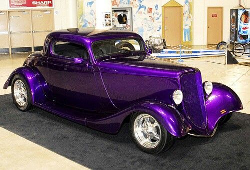 Perfect wedding car for a purple colour theme!
