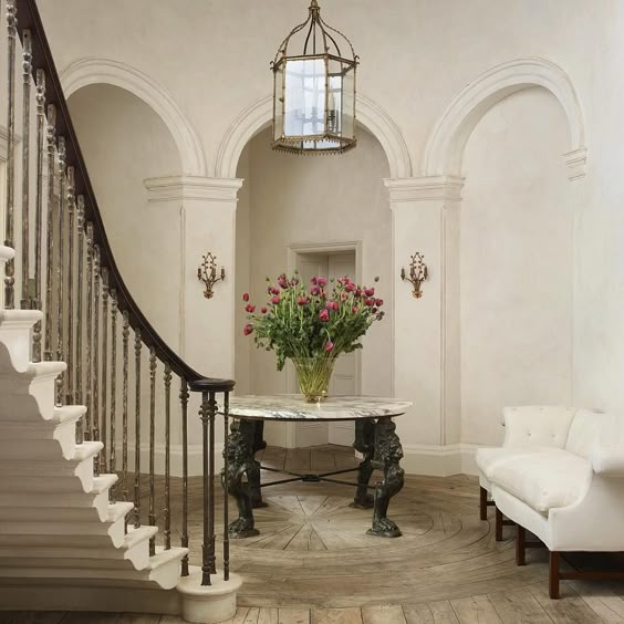 Magnificent entry in 19th century classical home. Rose Uniacke's Classic Designed Minimal Home.