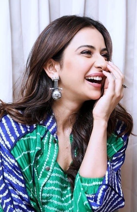 Rakul Preet Singh Latest Photoshoot in Green Outfit