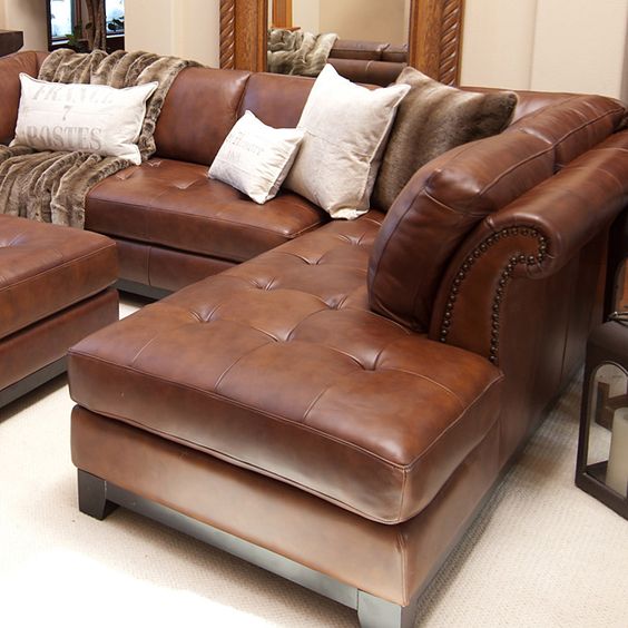 Sofa da tphcm và dạng phòng khách mở cho ngôi nhà chung cư