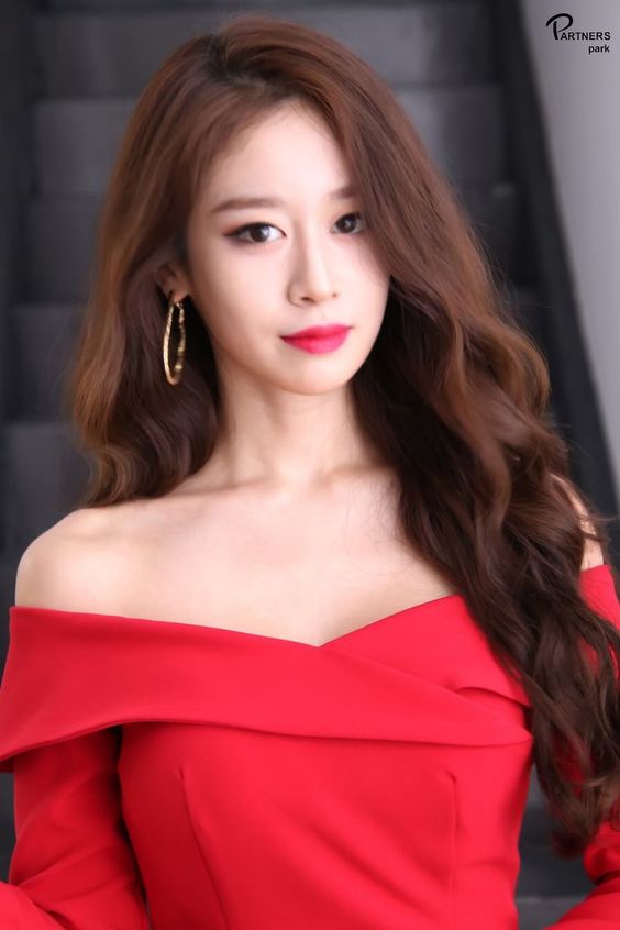 Top 15 Most Beautiful Korean Actresses | Top Ten Views