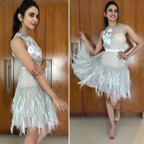 Rakul Preet Singh\'s Hot HD Images, Photos in Indian Wear, In Indian Saree, In Black/Blue/Pink Dresses, Latest Images, Age, Networth, Biography, Wiki, & More. #rakulpreet #rakulpreetsingh #rakul