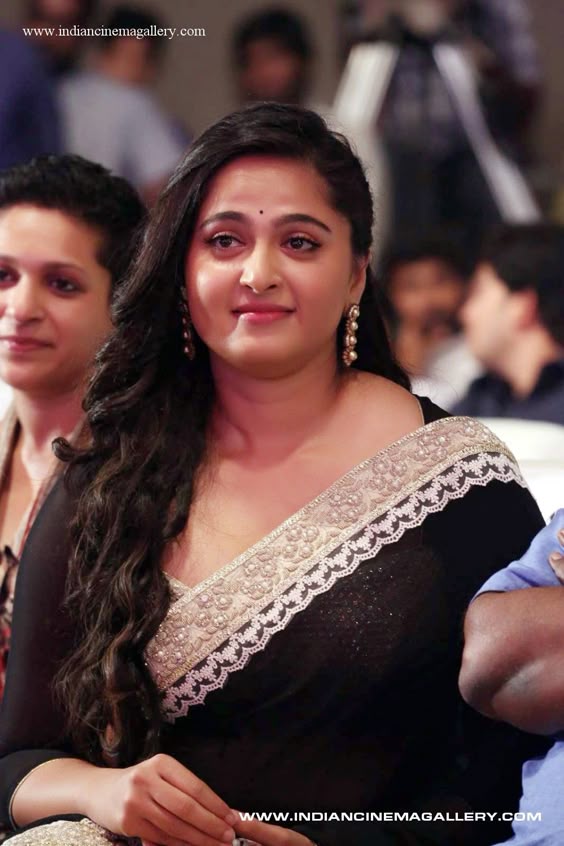 Anushka Shetty-when too fat 😅