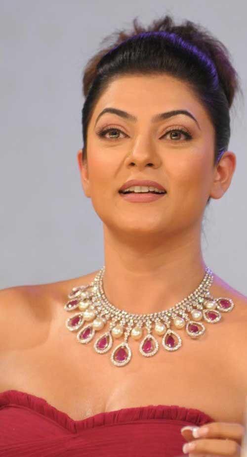 Sushmita sen diamond and polki Jewellery