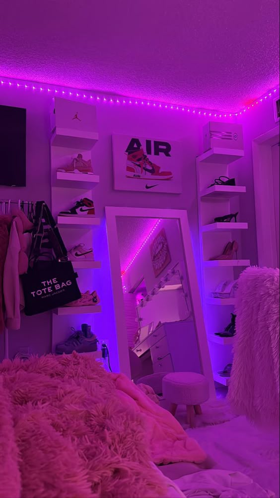 room decor neon