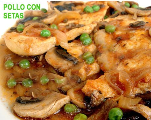 Pollo En Salsa Con Champiñones Bacon Nata Y Vino Blanco Comidas Con Pollo Comida Y Recetas De Cocina