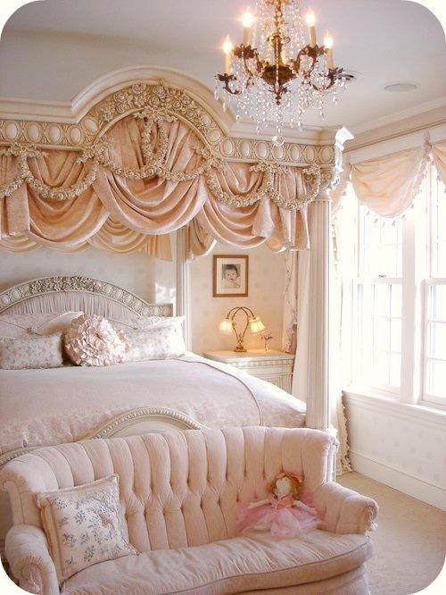 55 Creative and Unique Master Bedroom Designs And Ideas | Luxury master bedroom design, Luxury bedroom master, Chic master bedroom