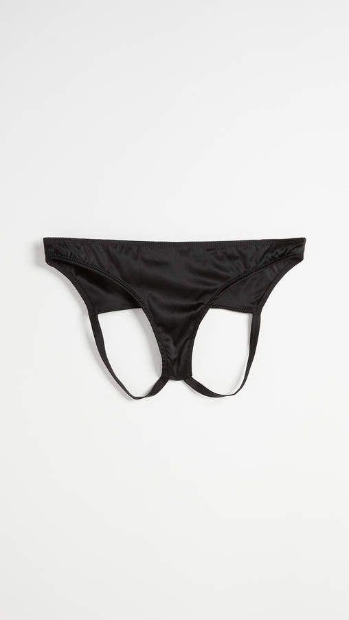 Kiki de Montparnasse Voyeur Welcome Back Panties #de#Kiki#Montparnasse