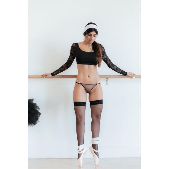 mia-khalifa-hot