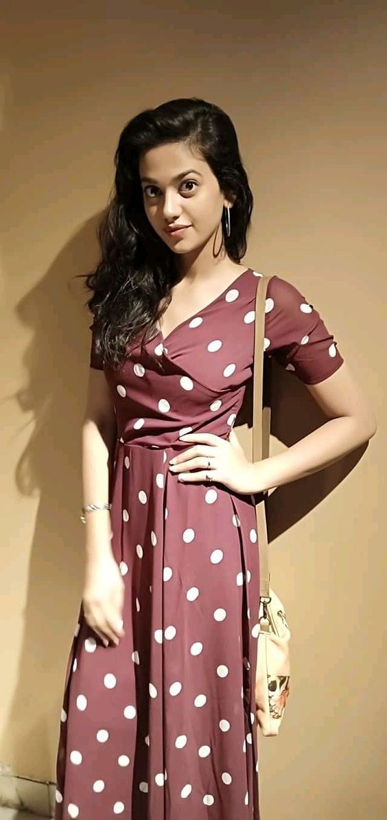 shruti-sharma-s**y
