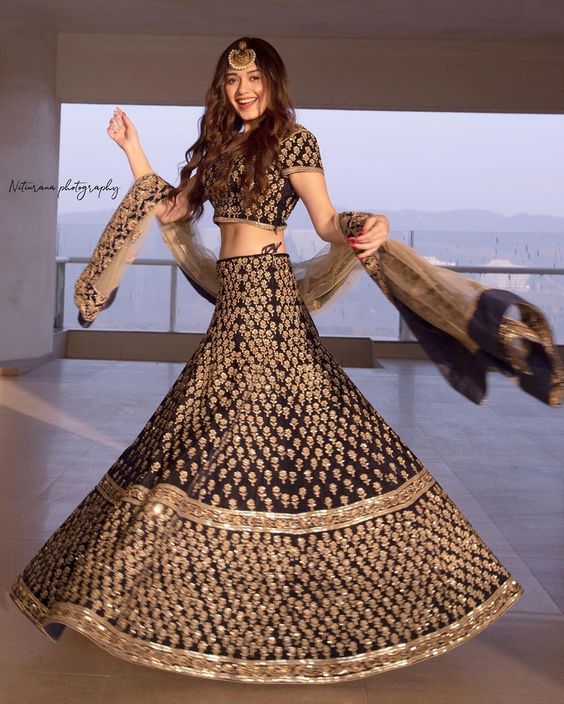 jannat-zubair-s**y-dress-pohoto