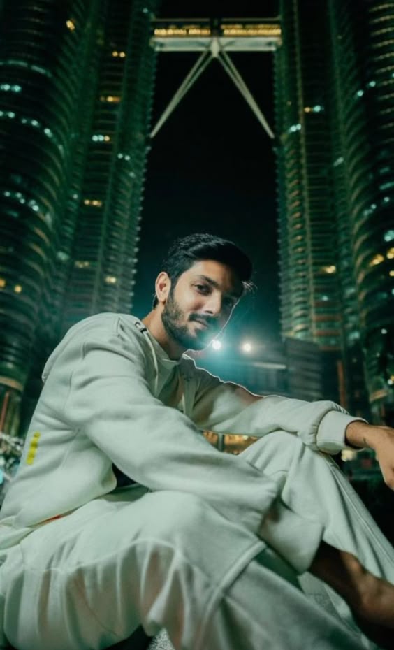 anirudh--ravichandar