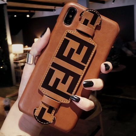 雑誌で紹介された iPhone11proスマホケース FENDIブランドグッチ ライスター純正 まる様 フェンディ スマホケース モバイルケース/カバー