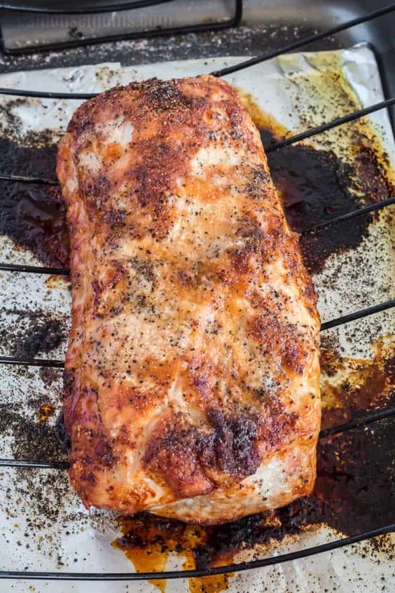 Perfectly Moist Pork Loin Real Housemoms: Perfectly Moist Pork Loin is the ULTIMATE "set it and forget it" recipe! It\'s easy to prep, easy to cook, tastes delicious & your house will smell amazing!! #pork #pork-loin #main-dish-easter #main-dishes #recipes #realhousemoms