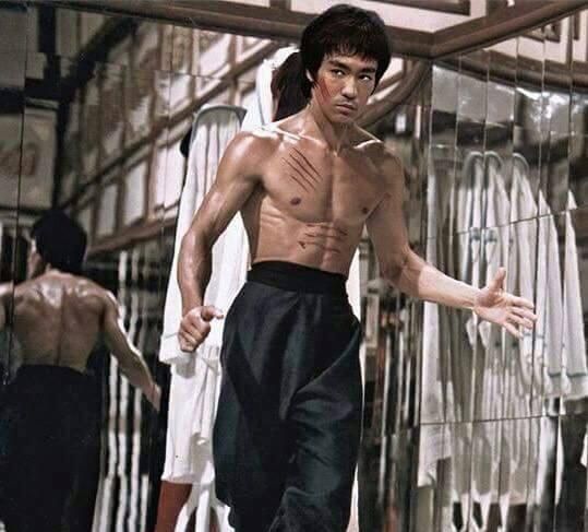 Bruce Lee Enter The Dragon おしゃれまとめの人気アイデア Pinterest ร งโรจน ธนะป ญจทร พย ブルースリー 武道家 ブルース Bruce Lee Enter The Dragon おしゃれまとめの人気アイデア Pinterest ร งโรจน ธนะป ญจทร พย ブルースリー 武道家 ブルース