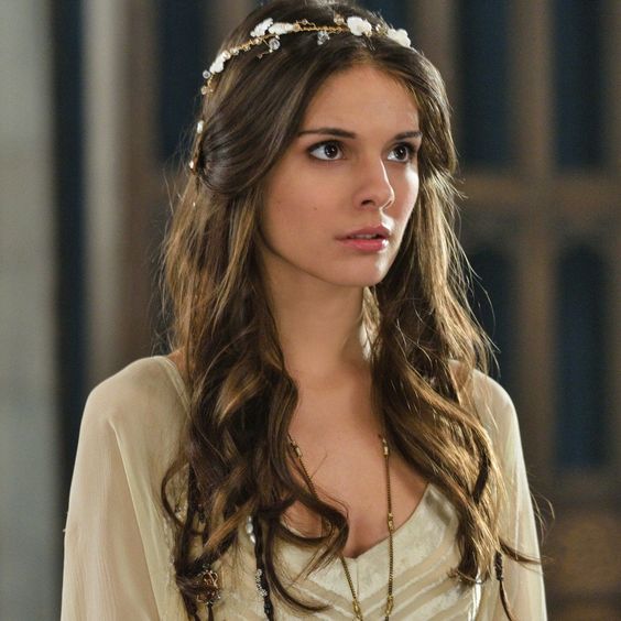 caitlin-stasey