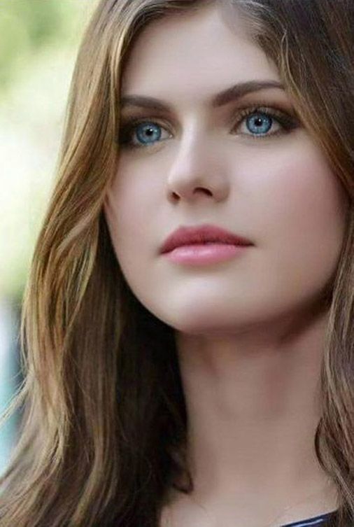 alexandra-daddario