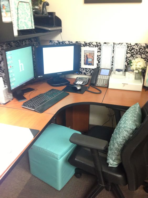 Cubicle Ideas Ask Annie How Do I Live Simply In A Cubicle Ideas Ask Annie How Do I Live Simply In A By Tips Pinterest And Office Es