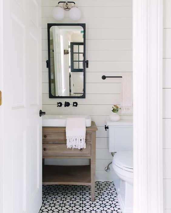 How to Design the Perfect Farmhouse Bathroom | 3 Ways
