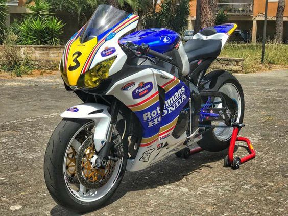 honda-cbr1000rr-r