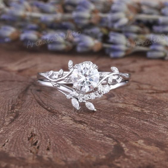 Danity Moissanite Engagement Ring Set Woman Leaf Rings Natural Inspired White Gold Moissanite Bridal Set Unique Curved Wedding Promise Band
