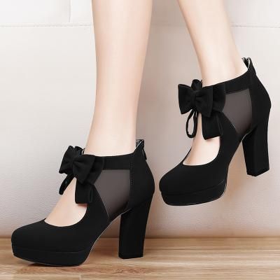 Geile Lesben in Peeptoes Geile Lesben in Peeptoes