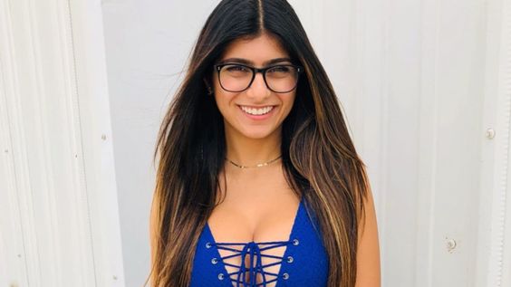 La exestrella del cine para adultos Mia Khalifa subió un clip en el que manosea el trasero de su pareja | Lo Último | Las Estrellas TV