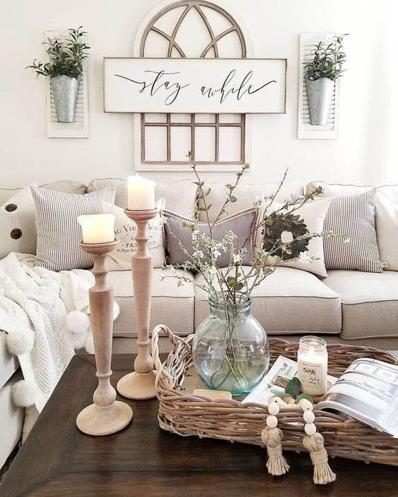 Try some of these great ideas for using wall hanging baskets in your home! Perfect for the modern or vintage farmhouse!