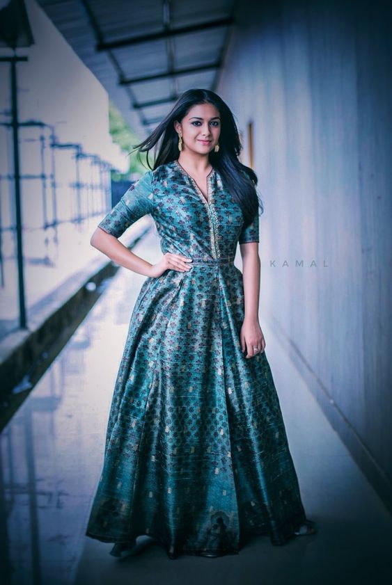 Actress Keerthy Suresh Latest Traditional Stills - LinksInd