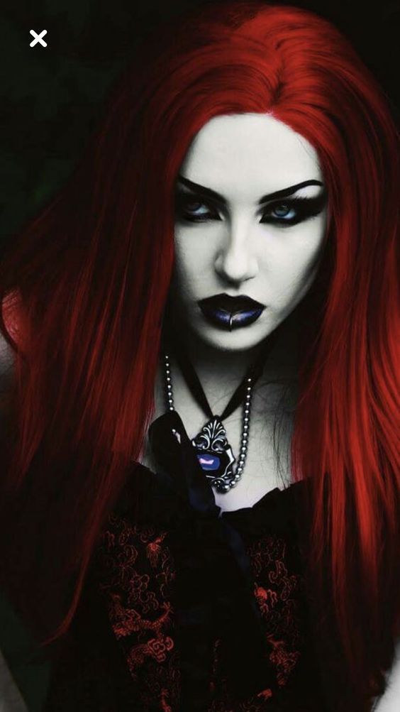 gothic fată datând