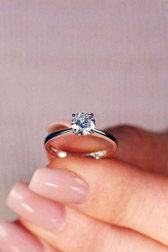 diamond engagement rings | anillos de boda | anillos de compromiso | anillos de matrimonio | anillos de oro | anillos de promesa | anillos de graduacion | anillos de compromiso oro blanco #diamondweddingrings #diamondringsround1.5