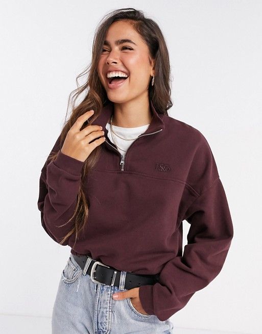 levi's burgundy hoodie