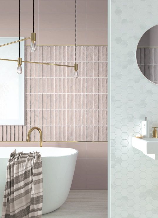 Rosa en el baño