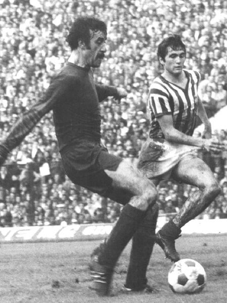 FOTOS HISTORICAS O CHULAS DE FUTBOL E74dad3ce08fd9030f9007661258c36e