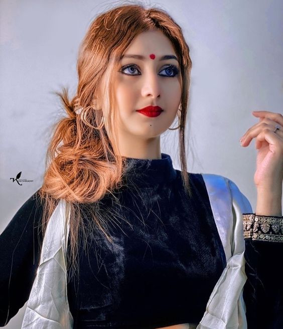 neha-jethwani-hot