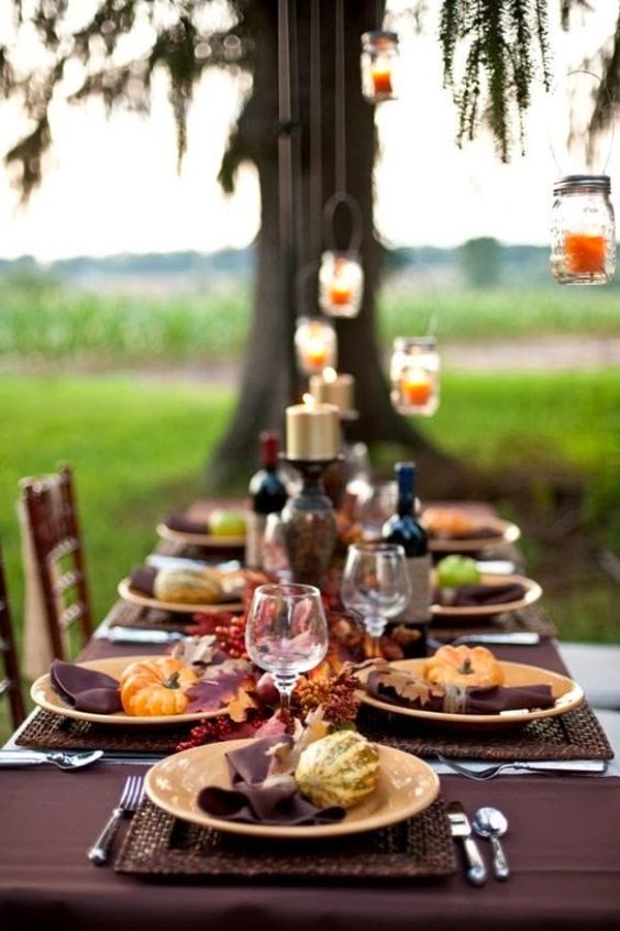 Party Printables | Party Ideas | Party Planning | Party Crafts | Party Recipes | BLOG Bird's Party: 15 Gorgeous Thanksgiving Tablescape Ideas