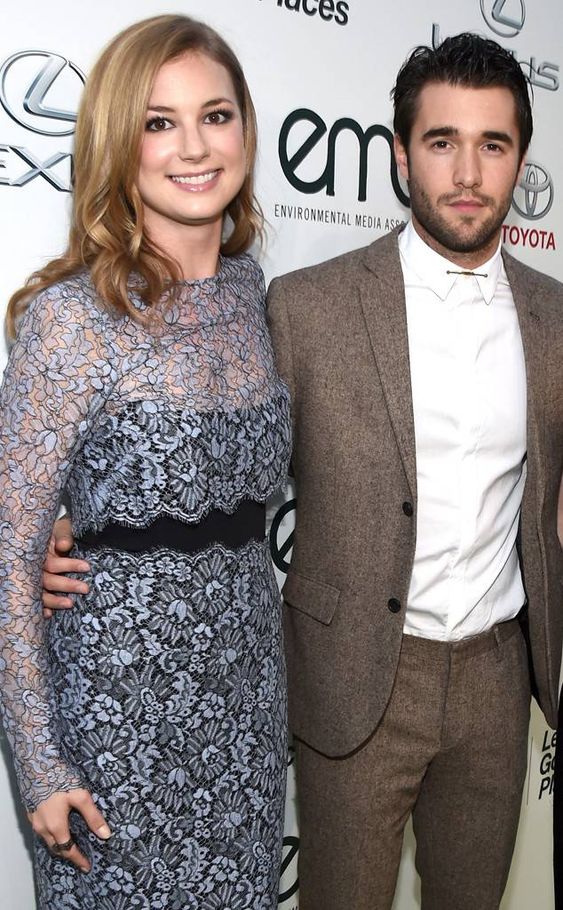 Revenge\'s Emily VanCamp and Josh Bowman Are Married - E! Online