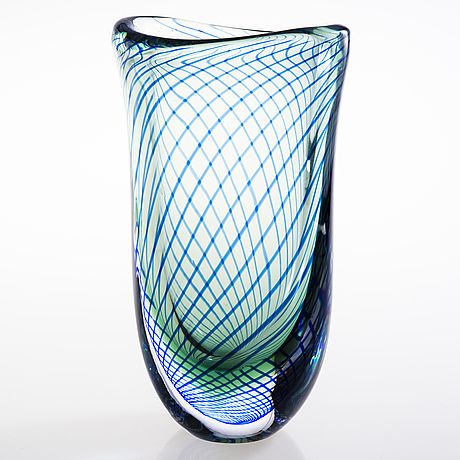 KARI ALAKOSKI, MALJAKKO, lasia, signeerattu Kari Alakoski Iittala 2000. - Bukowskis