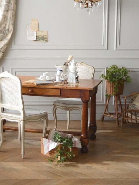 アンティークテーブル、デスクの販売 - アンティーク家具のAntiques